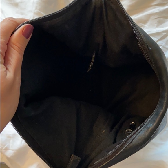 DKNY hand bag - Picture 5 of 5